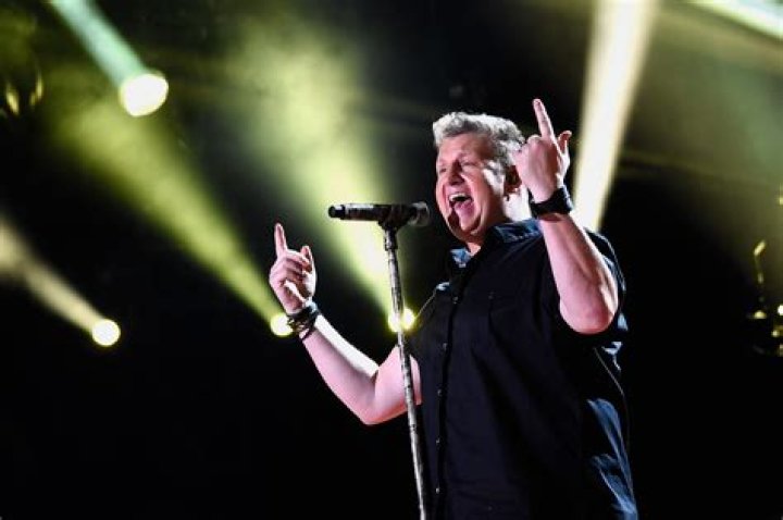 Gary Levox Height, Weight, Net Worth, Age, Birthday, Wikipedia, Who, Nationality, Biography
