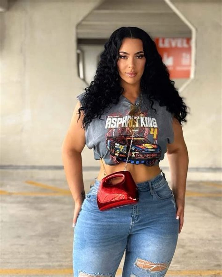 
Gemma Michaela Height, Weight, Net Worth, Age, Birthday, Wikipedia, Who, Instagram, Biography 