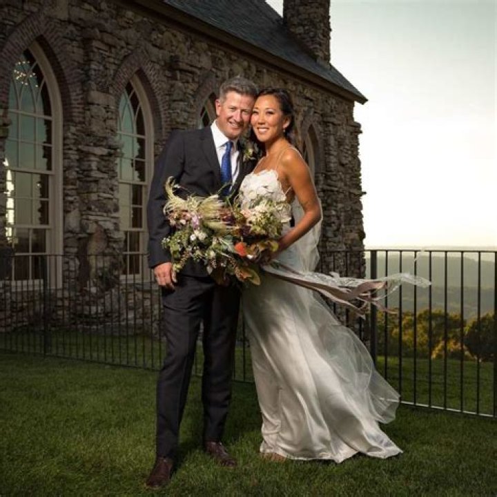 
Ginella Massa Husband, Baby And Wedding Photos – 5 Facts 