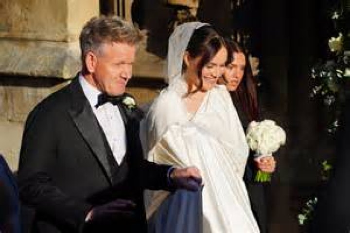 
Gordon And Holly Jones Age, Birthday, Wikipedia, Who, Nationality, Biography 