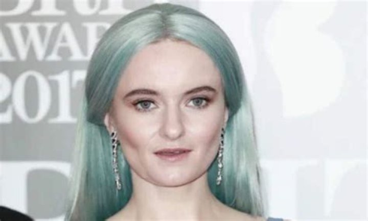 
Grace Chatto Height, Weight, Net Worth, Age, Birthday, Wikipedia, Who, Nationality, Biography 