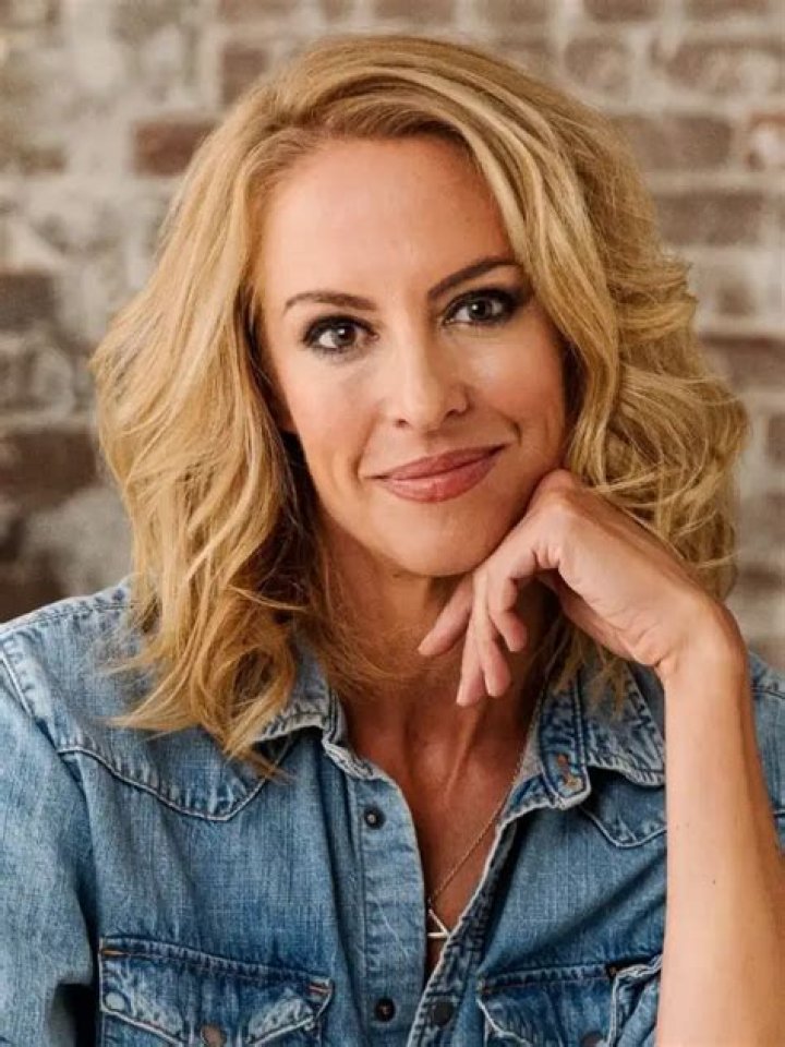Heather Lowe Height, Weight, Net Worth, Age, Birthday, Wikipedia, Who, Instagram, Biography