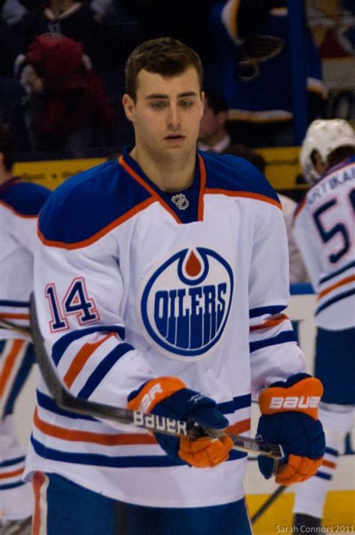
Hockey Player Jordan Eberle Parents Darren And Lisa Eberle 