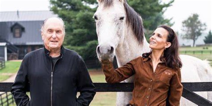 
How Did Ursula Hayden Die? Babe the Farmer’s Daughter Cause of Death Revealed 