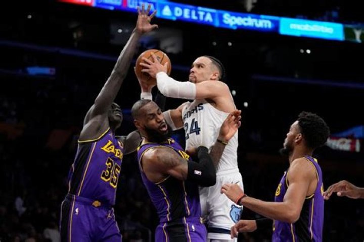 
How Memphis Grizzlies can beat Los Angeles Lakers in Game 6 at Crypto.com Arena 