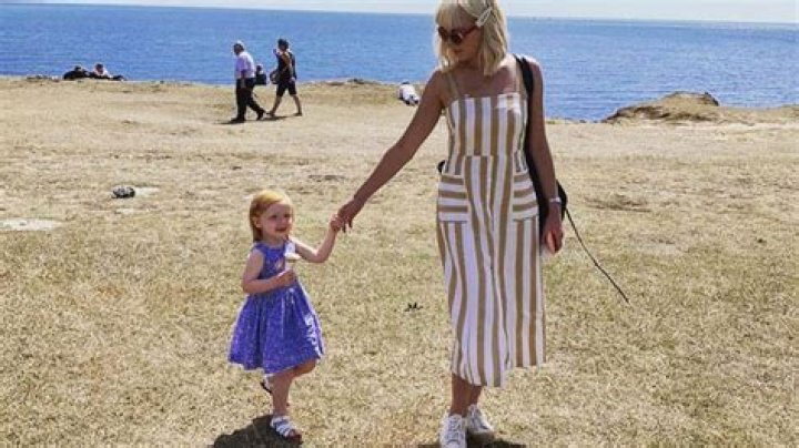 
How Old Is Helen George Daughter? Explore Wren Ivy Photos On Instagram 
