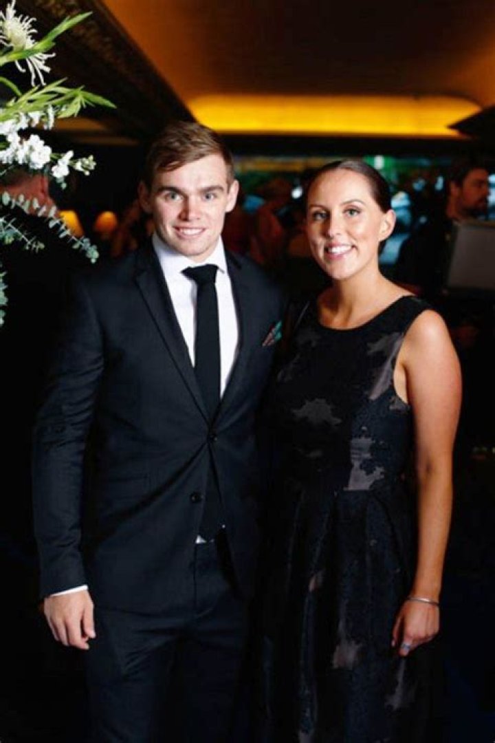 
How Old Is Nicole McAuley? Tom Latham Wife Age – Wikipedia Bio And More Facts To Know 