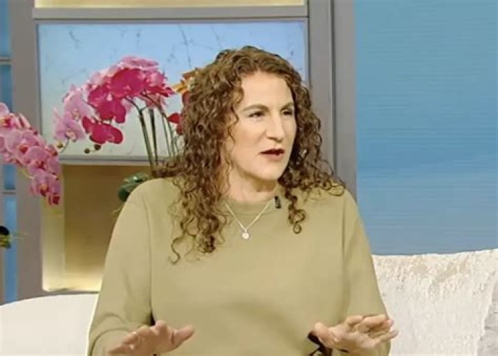 
Husband Of Alexandra Mary Hirschi, Bio, Age, Net Worth2022, Cars, Height 