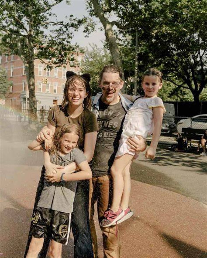 
Indiana Hawke is Ethan Hawke’s Youngest Daughter – Meet Her 