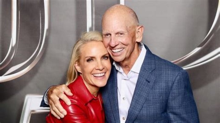 
Inside the Life of Dana Perino and Her Love Story With Husband Peter McMahon 