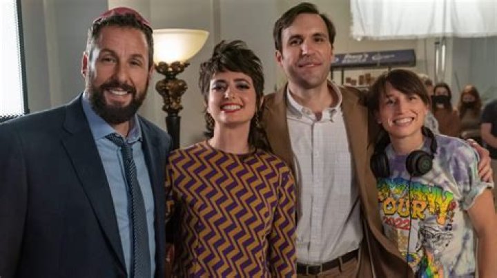 Is Adam Sandler Jewish? Religion Facts And Parents Nationality Of Actor And Comedian