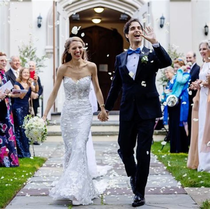 Is Alyssa Thomas Married To DeWanna Bonner? Wedding And Wife Details
