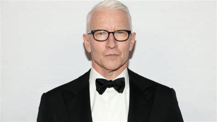 
Is Anderson Cooper Gay? Age, Height, Net Worth 