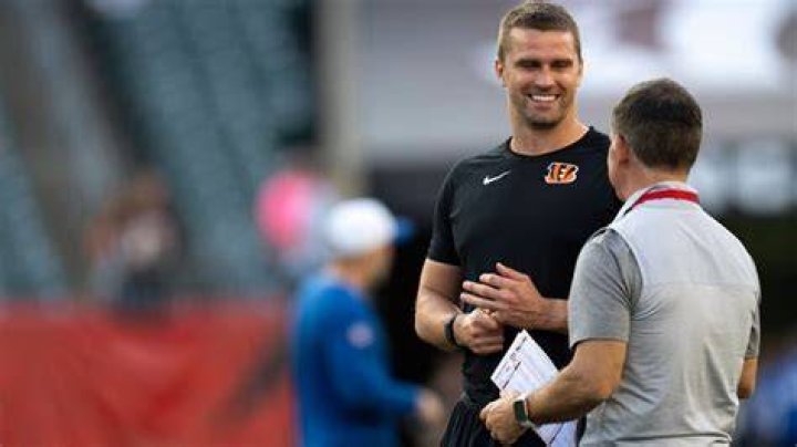Is Bengals Sam Hubbard Married? Wife and Net Worth In 2022