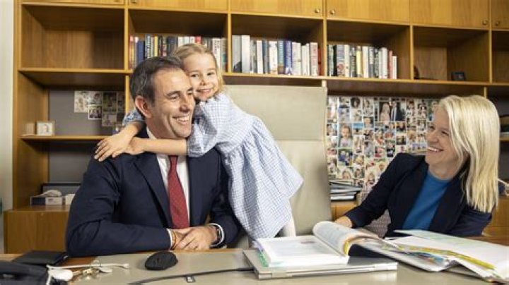 
Is Jim Chalmers Wife A Journalist? Laura Anderson Career And Net Worth In 2022 Explored 