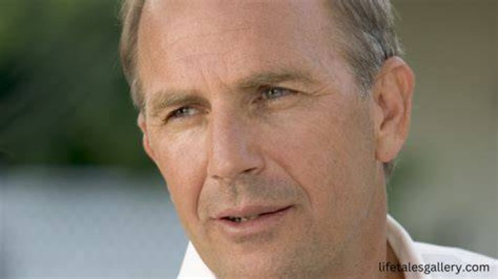 Is Kevin Costner Gay? Age, Height, Net Worth