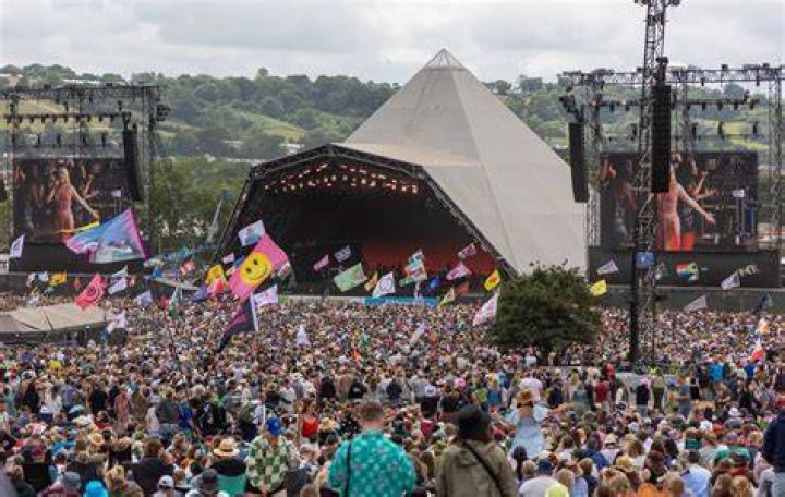 
Is Lauren Laverne Leaving Glastonbury Festival? Where Is The BBC 6 Music Presenter Today? 