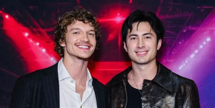 Is Mark Indelicato Gay? Boyfriend Or Girlfriend – Hacks Actor Sexuality And Relationship