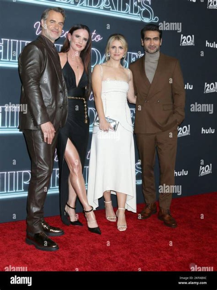 
Is Murray Bartlett Married? Who Is Murray Bartlett Wife? Or Is He Gay? 