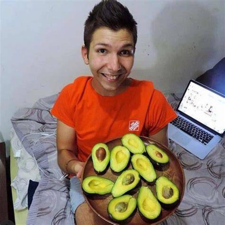 Is Nikocado Avocado Gay? Age, Height, Net Worth