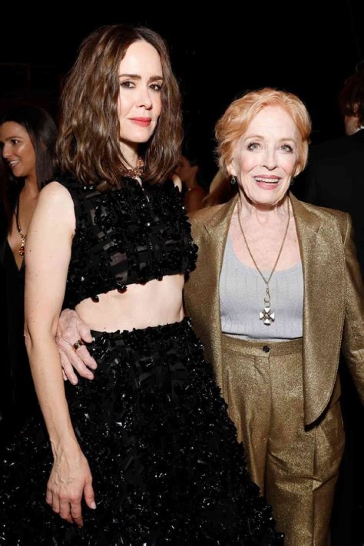 
Is Rachel Paulson Married? Her Bio, Age, Partner, Net worth and Parents 