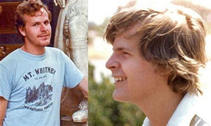 
Is Scott Johnson Gay? Age, Height, Net Worth 