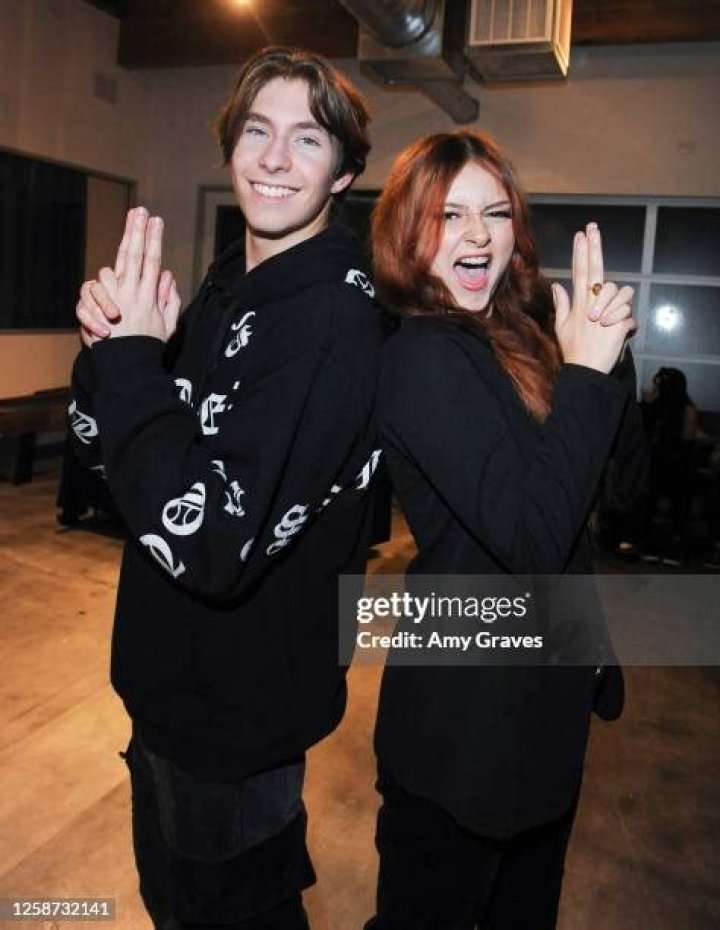 Is Sophie Fergi Dating Sawyer Sharbino In 2022? Relationship Timeline And Dating Life, Photos And Instagram