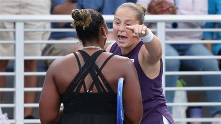 
Is Tennis Star Jelena Ostapenko Dating Arthurs Karasausks In 2022? Having Baby With Boyfriend Facts Or Rumors Checked 