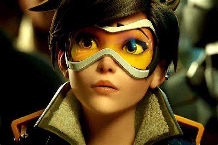 Is Tracer a Lesbian?: Know More!