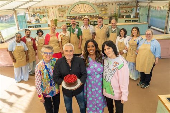 Its A Sin Actor Nathaniel Curtis Was The Season Winner Of Bake Off Holiday Holiday Edition 2022