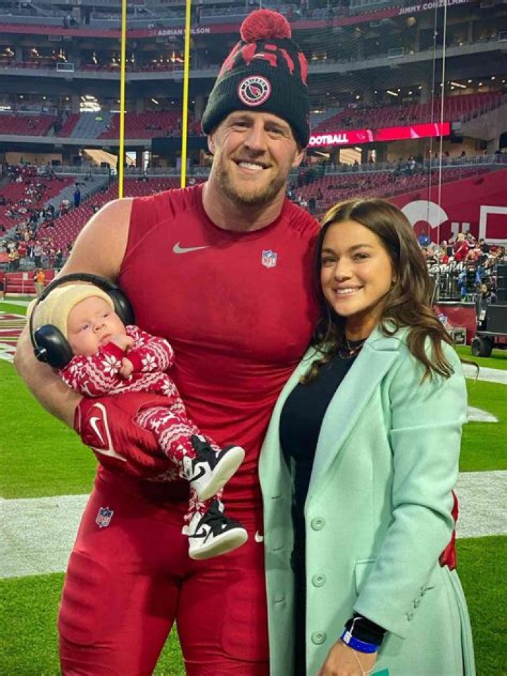 
J J Watt Height, Weight, Net Worth, Age, Birthday, Wikipedia, Who, Instagram, Biography 