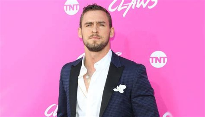 
Jack Kesy Height, Weight, Net Worth, Age, Birthday, Wikipedia, Who, Nationality, Biography 