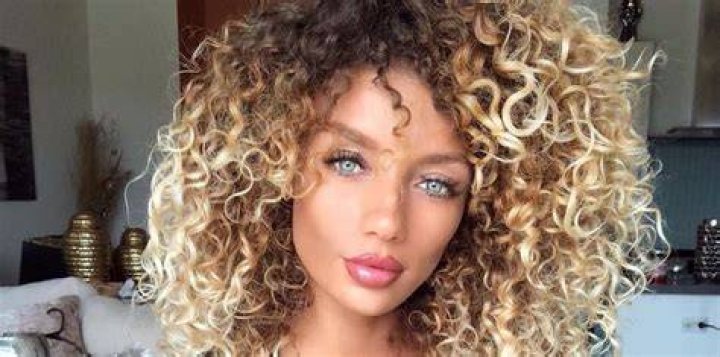 
Jena Frumes Wiki Biography, Jesse Lingard ex-girlfriend age height, race 