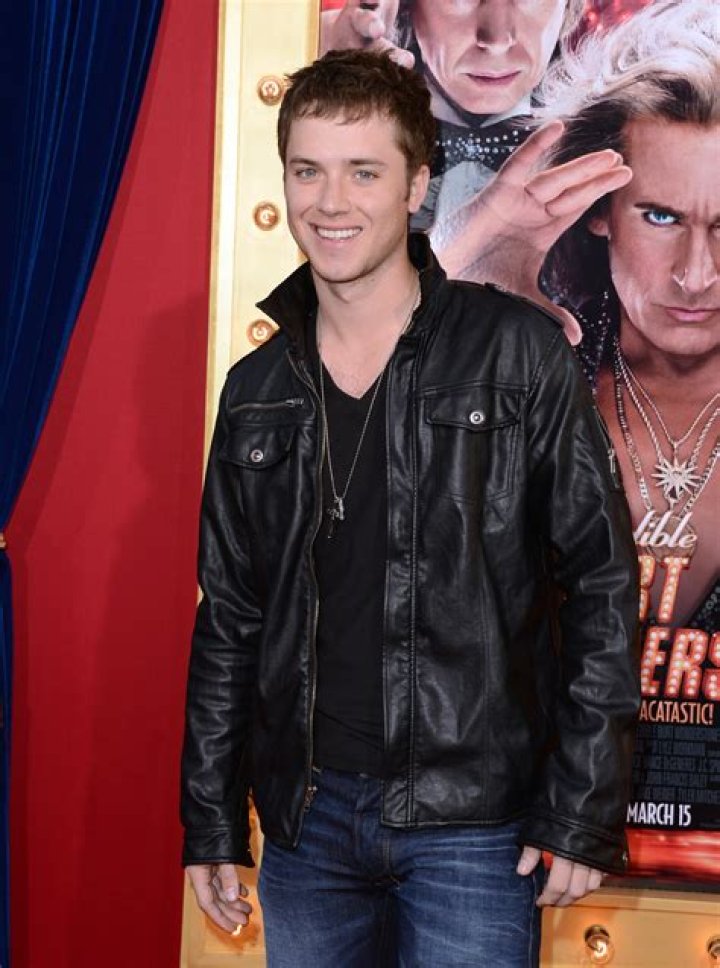 Jeremy Sumpter Height, Weight, Net Worth, Age, Birthday, Wikipedia, Who, Nationality, Biography