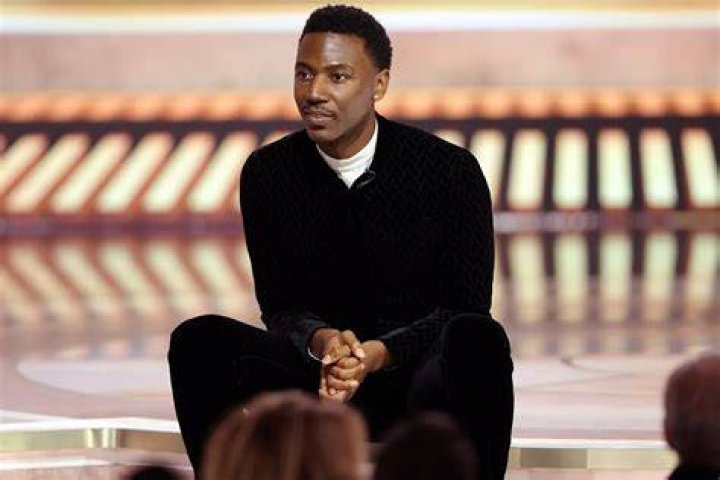 
Jerrod Carmichael Confronts Golden Globe Racism Scandal Head-On in Monologue: ‘I’m Here Because I’m Black’ 