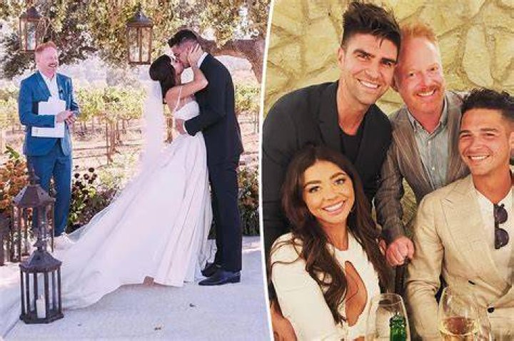 
Jesse Tyler Ferguson Reveals He Was A Stand-in Officiant For Sarah Hyland’s Wedding 