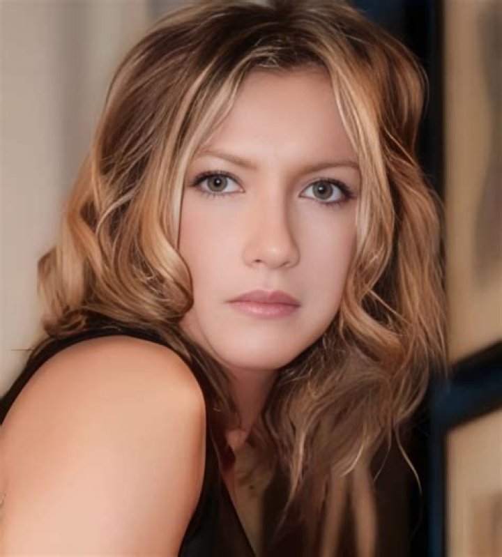 
Jessica Donati Height, Weight, Net Worth, Age, Birthday, Wikipedia, Who, Nationality, Biography 