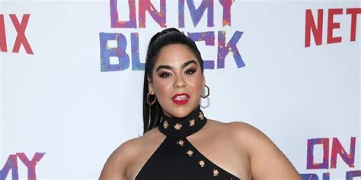 
Jessica Marie Garcia’s Wiki: Husband, Weight, Net Worth, Height 