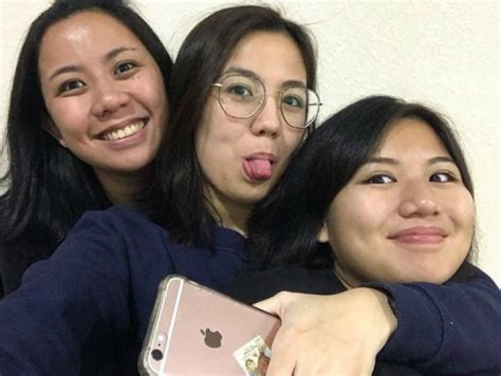
Jillian Therese Robredo Age How Old Is She? Details We Know About Leni Robredo’s Daughter 