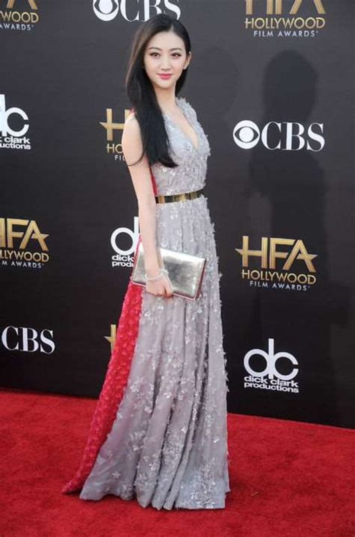 
Jing Tian Height, Weight, Net Worth, Age, Birthday, Wikipedia, Who, Nationality, Biography 