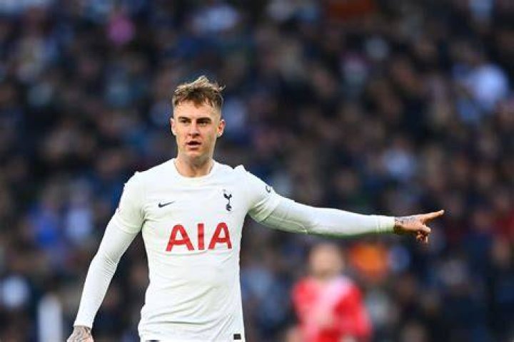 Joe Rodon Height, Weight, Net Worth, Age, Birthday, Wikipedia, Who, Instagram, Biography
