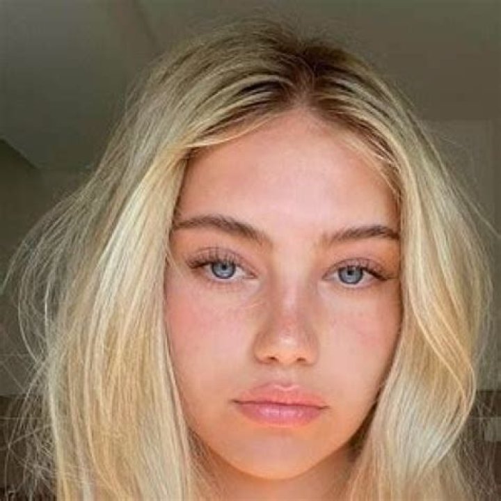 Joke Height, Weight, Net Worth, Age, Birthday, Wikipedia, Who, Instagram, Biography