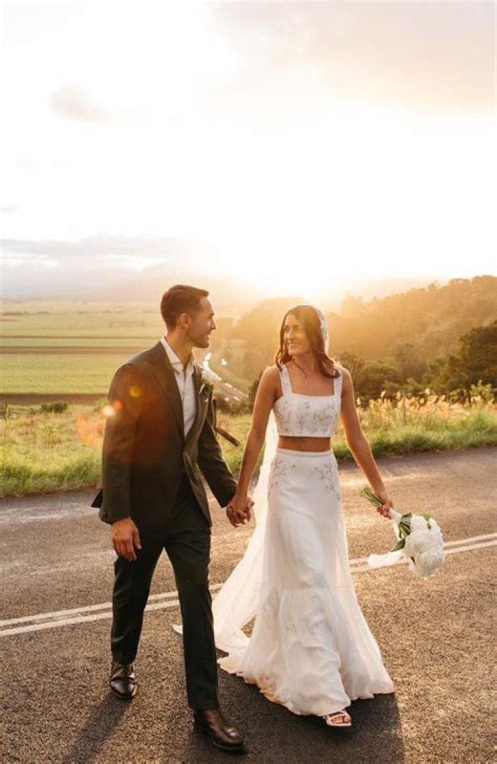
Jordan Renzo and Girlfriend Ava Pullar Attend A Friend’s Wedding In Style 