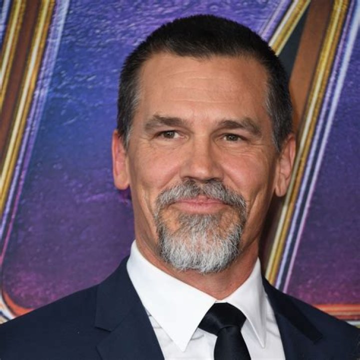 
Josh Brolin Height, Weight, Net Worth, Age, Birthday, Wikipedia, Who, Nationality, Biography 