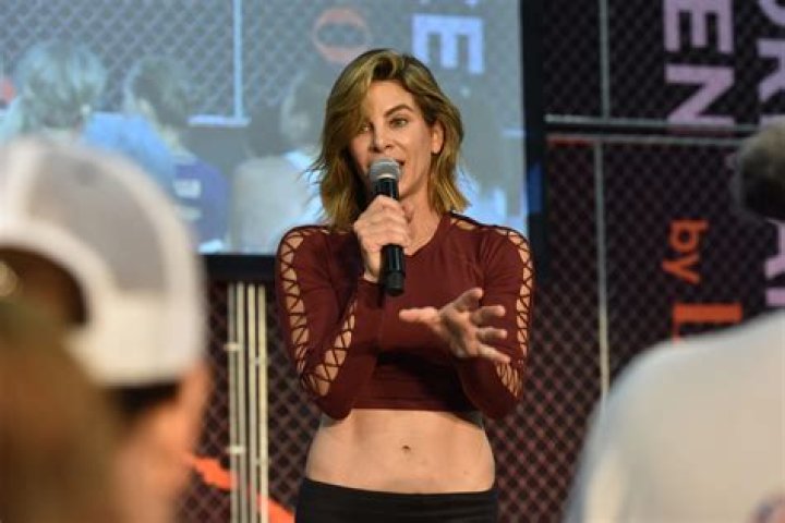 Julia Michaels Height, Weight, Net Worth, Age, Birthday, Wikipedia, Who, Instagram, Biography