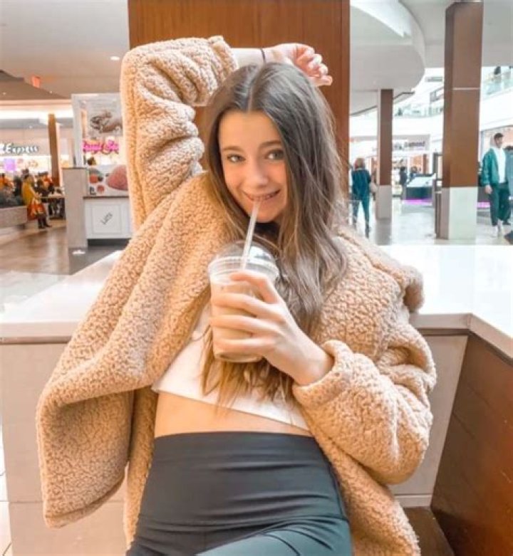 
Katie McGovern Height, Weight, Net Worth, Age, Birthday, Wikipedia, Who, Nationality, Biography 