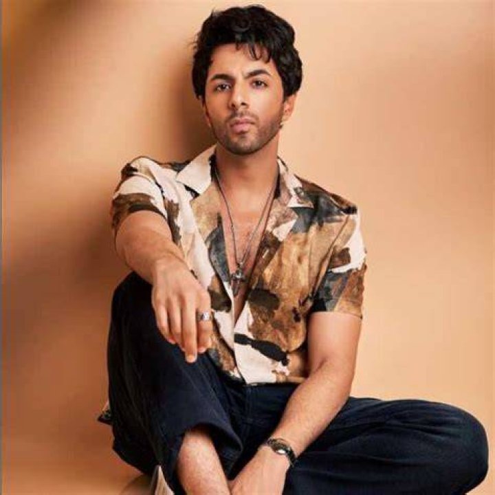 Keshav Uppal Height, Weight, Net Worth, Age, Birthday, Wikipedia, Who, Nationality, Biography