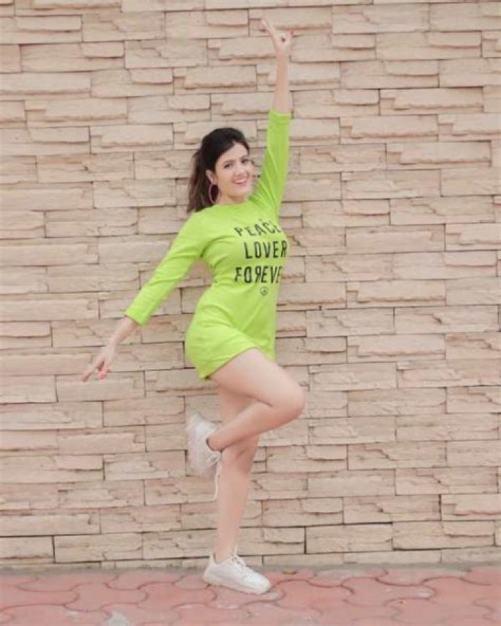 
Khwahish Gal Height, Weight, Net Worth, Age, Wiki, Who, Instagram, Biography 