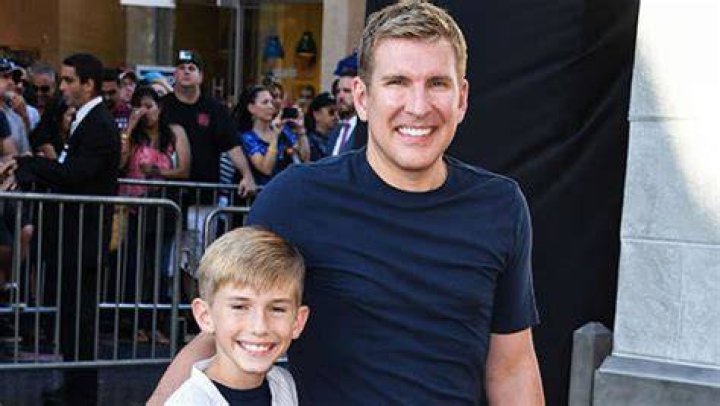 Kyle Chrisley Height, Weight, Net Worth, Age, Birthday, Wikipedia, Who, Nationality, Biography