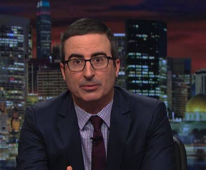 
‘Last Week Tonight’ Fans Slam Sky For Cutting John Oliver’s Joke About The Queen 